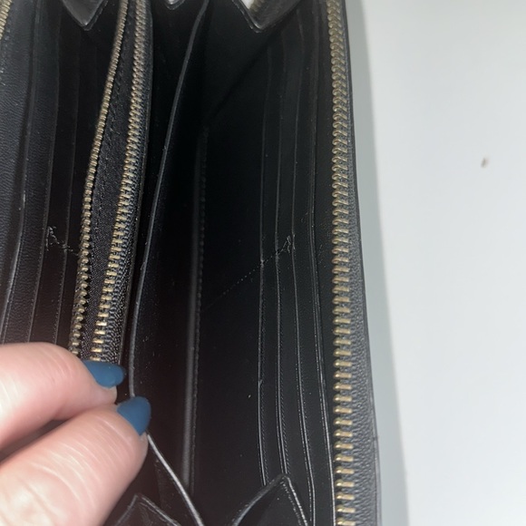 Coach Accordion Zippy Wallet - Picture 5 of 8